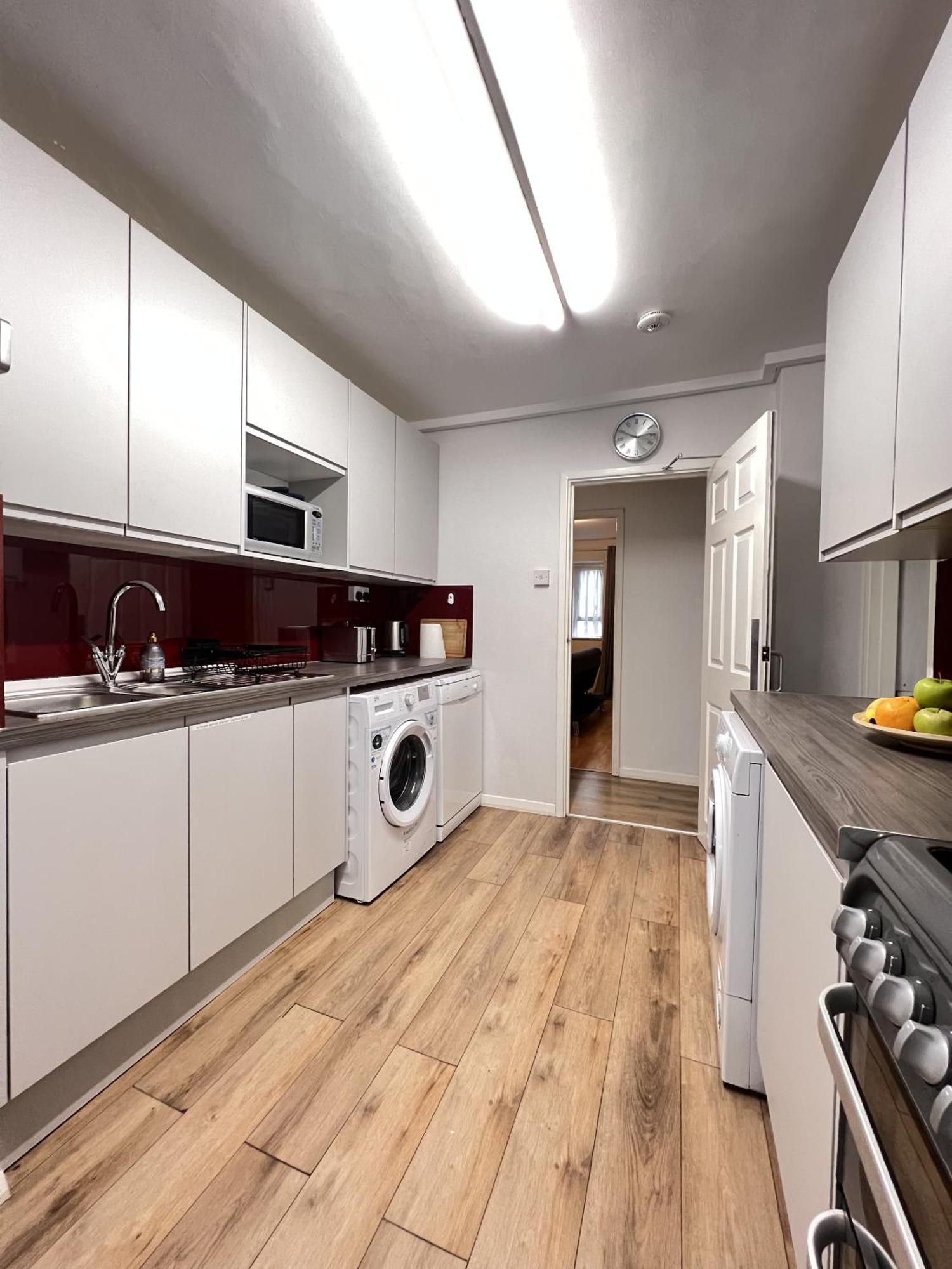 Glazebrook Apartment